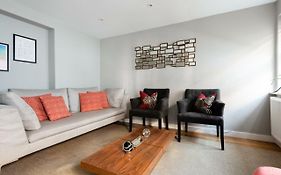 The Norfolk Maisonette - Lovely 4Bdr Mews